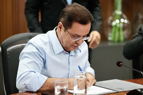 Foto 8 da galeria Convênio com o Governo de Mato Grosso, ALMT e INTERMAT