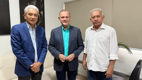 Foto 4 da galeria Visita do Senador Wellington Fagundes